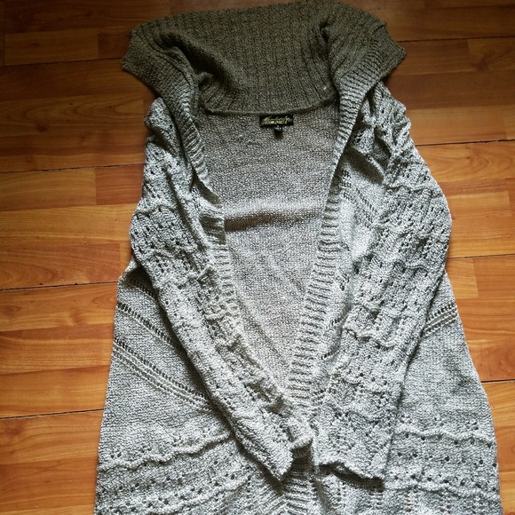 Cardigan - Picture 2 of 2